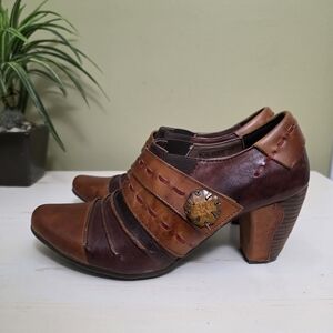 L'Artiste by Spring Step | Wondrous Ankle Booties Sz 37 EU Or 6.5-7 US